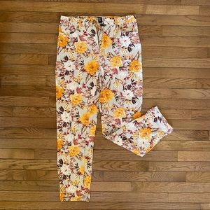 BDG/urban outfitters mom high-rise floral print jeans